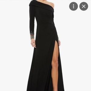 NWT Mac Duggal Beaded Cuff Drop Shoulder Asymmetrical Long Sleeve Slit Gown-Sz 4